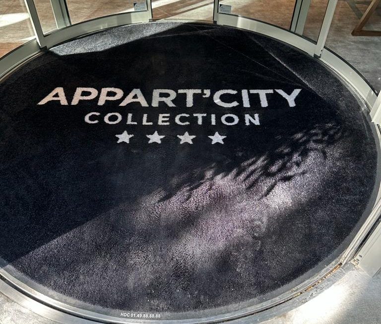 Covering ascenseur - Appart'City Collection