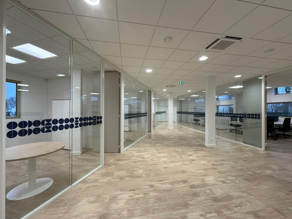 Signalétique et vitrophanie sur mesure