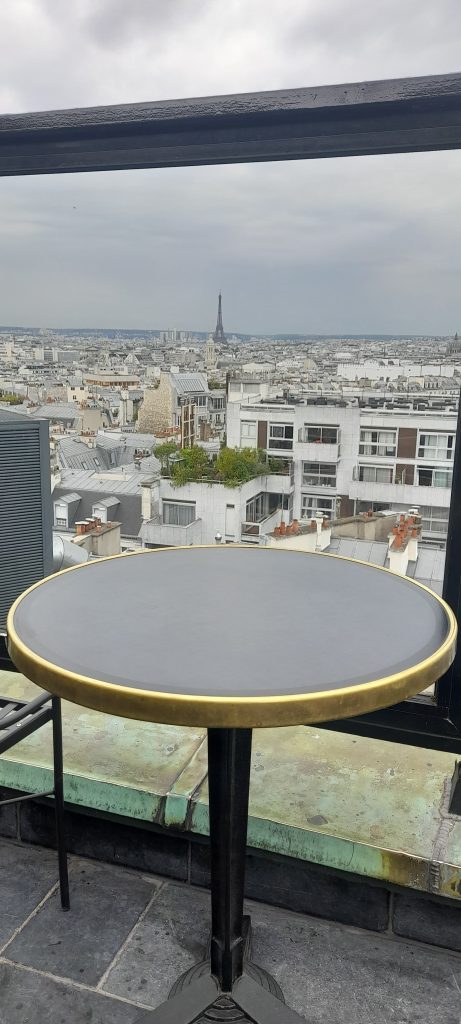 Rénovation tables extérieures : covering de surface